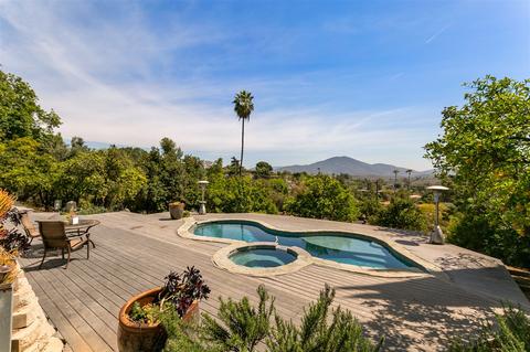 11059 Dutton Dr, La Mesa, CA 91941 photo 17