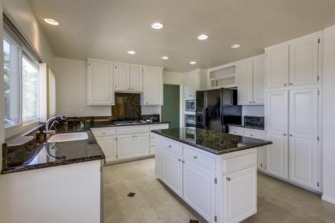 1627 Olympus Loop Dr, Vista, CA 92081 photo 8