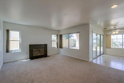 1627 Olympus Loop Dr, Vista, CA 92081 photo 5