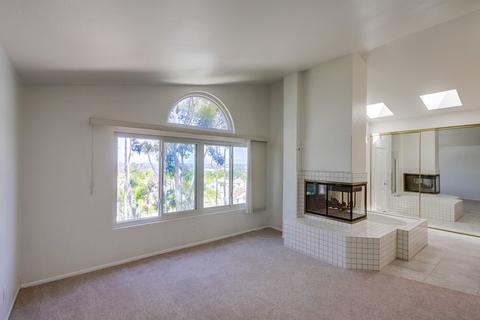 1627 Olympus Loop Dr, Vista, CA 92081 photo 15