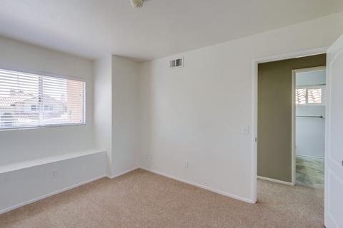 1627 Olympus Loop Dr, Vista, CA 92081 photo 22