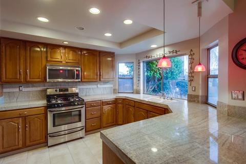 2055 Monaco Ct, El Cajon, CA 92019 photo 10