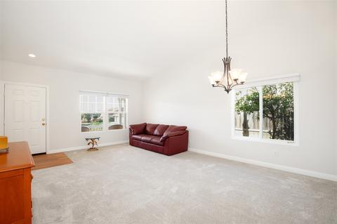 3326 Morning View Dr, Oceanside, CA 92058 photo 4