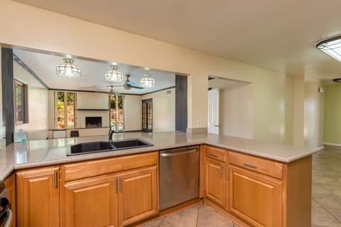 10401 Avanti Ave, Santee, CA 92071 photo 6