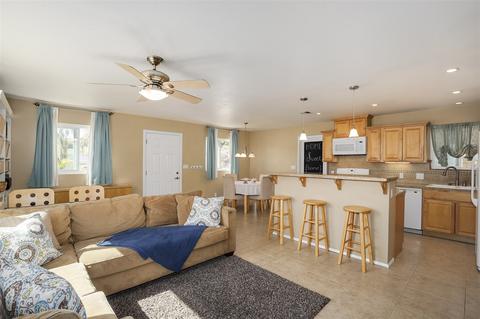 4071 Thomas St, Oceanside, CA 92056 photo 6
