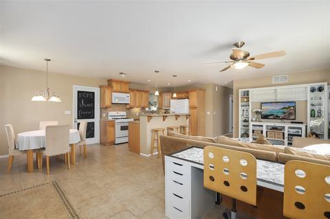 4071 Thomas St, Oceanside, CA 92056 photo 5