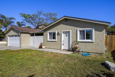 4071 Thomas St, Oceanside, CA 92056 photo 2
