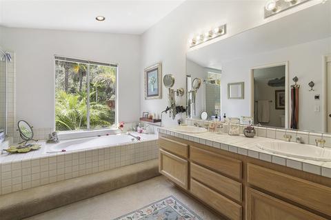 1235 Orchard Glen Cir, Encinitas, CA 92024 photo 17