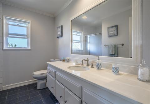 6085 E Larkellen Ct, Oak Park, CA 91377 photo 14