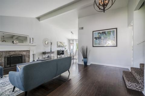 6085 E Larkellen Ct, Oak Park, CA 91377 photo 3
