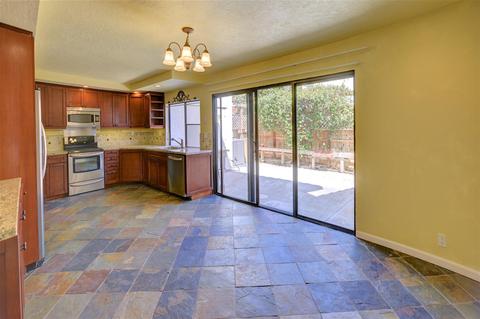 1651 S Juniper St #203, Escondido, CA 92025 photo 5