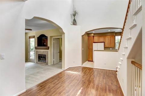 892 Custer Ave, San Marcos, CA 92078 photo 3