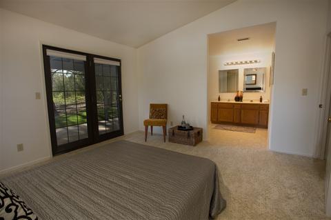 24015 Del Amo Pl, Ramona, CA 92065 photo 12