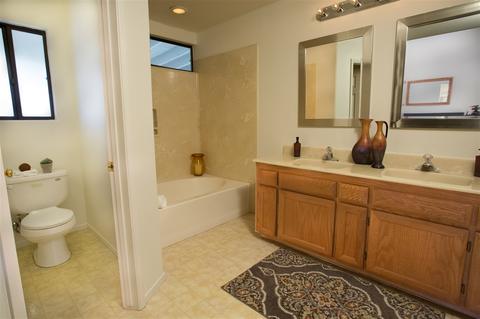24015 Del Amo Pl, Ramona, CA 92065 photo 13