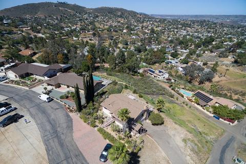 8752 Sky Rim Dr, Lakeside, CA 92040 photo 15