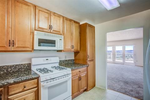 8752 Sky Rim Dr, Lakeside, CA 92040 photo 13