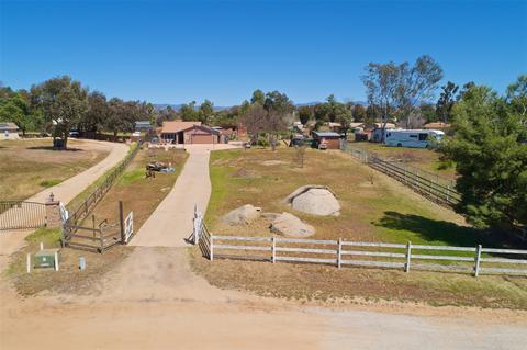 209 Julian St, Ramona, CA 92065 photo 23