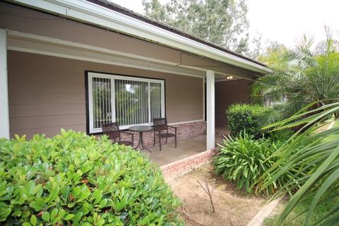 2685 Foothill Dr, Vista, CA 92084 photo 3