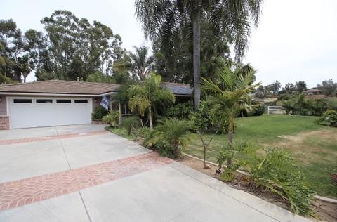 2685 Foothill Dr, Vista, CA 92084 photo 2