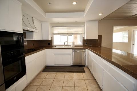 2685 Foothill Dr, Vista, CA 92084 photo 10