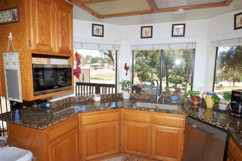 320 Woodmeadow Ln, Ramona, CA 92065 photo 5