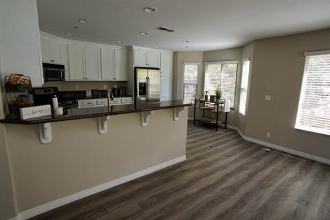 9501 Paseo De Los Castillos, Santee, CA 92071 photo 3