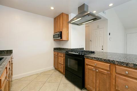 5267 Leon St, Oceanside, CA 92057 photo 9