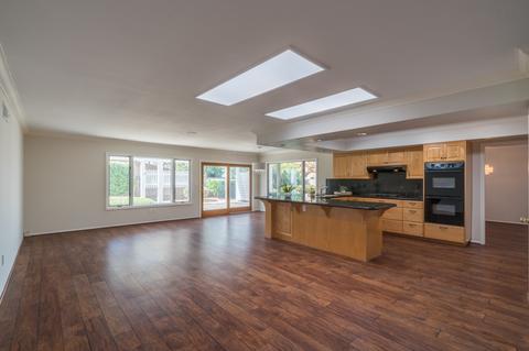 2835 Cliffridge Ct, La Jolla, CA 92037 photo 12