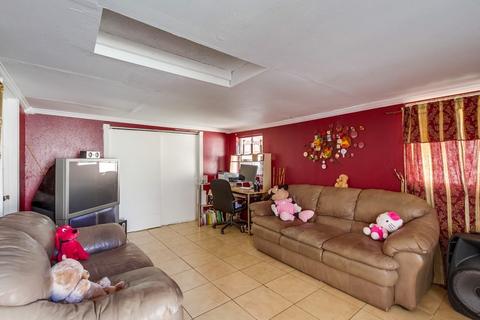 1712 E Grand Ave, Escondido, CA 92027 photo 17