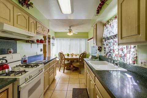 1712 E Grand Ave, Escondido, CA 92027 photo 12