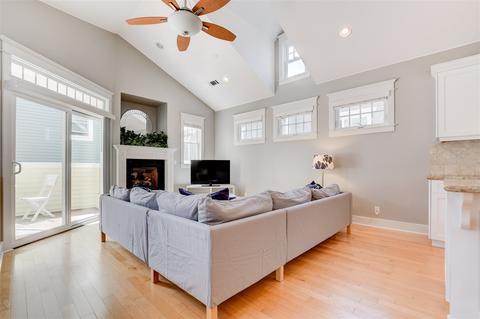846 E Ave, Coronado, CA 92118 photo 10