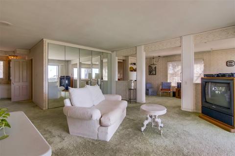 1751 Colgate Cir, La Jolla, CA 92037 photo 9