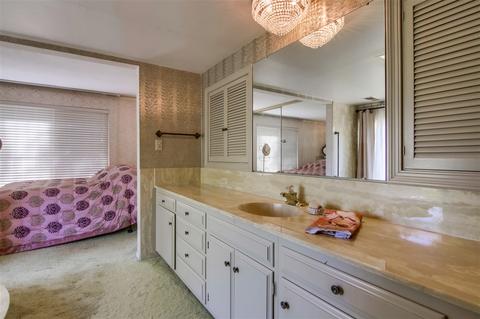 1751 Colgate Cir, La Jolla, CA 92037 photo 11