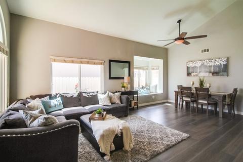 1786 Avenida Sevilla, Oceanside, CA 92056 photo 5