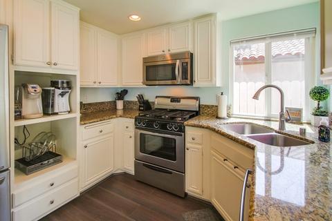 1786 Avenida Sevilla, Oceanside, CA 92056 photo 9