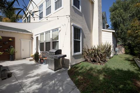 6329 Heritage Dr, Carlsbad, CA 92009 photo 5