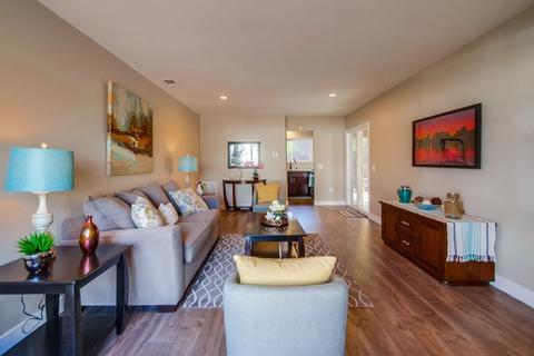 1511 Temple Heights Dr, Oceanside, CA 92056 photo 3
