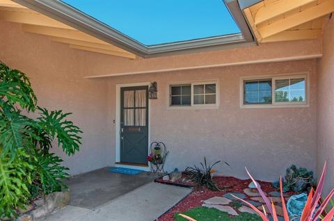 8475 Chi St, La Mesa, CA 91942 photo 2