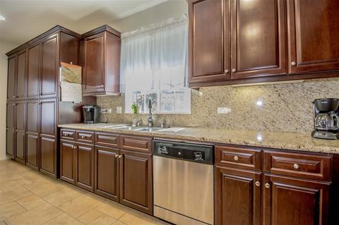 1348 Los Senderos, Santee, CA 92071 photo 9