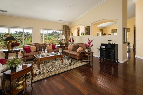1425 Knoll Park Ln, Fallbrook, CA 92028 photo 1