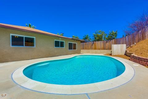 584 Gold Dr, Oceanside, CA 92057 photo 23