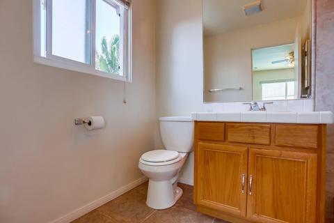 584 Gold Dr, Oceanside, CA 92057 photo 12