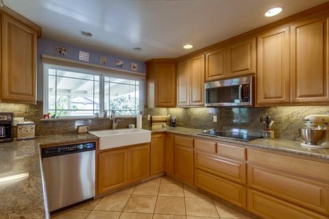 12737 La Vista Way, Poway, CA 92064 photo 9