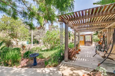 1159 Saxony Rd, Encinitas, CA 92024 photo 2