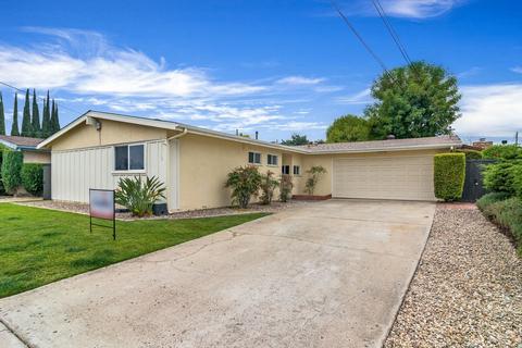 6010 Manon St, La Mesa, CA 91942 photo 1