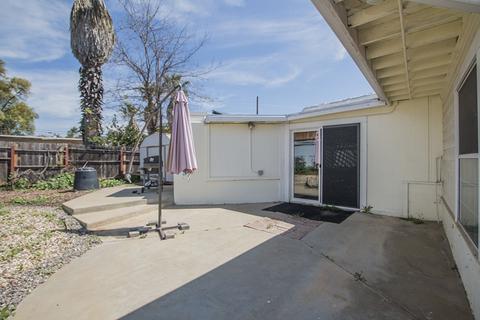 219 N El, El Cajon, CA 92021 photo 22