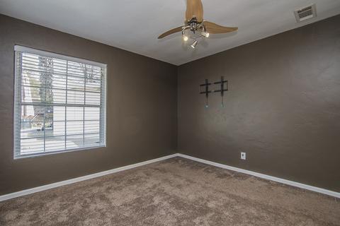 219 N El, El Cajon, CA 92021 photo 20