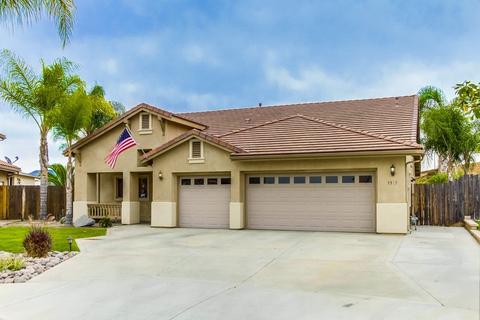 9513 Paseo De Los Castillos, Santee, CA 92071 photo 2