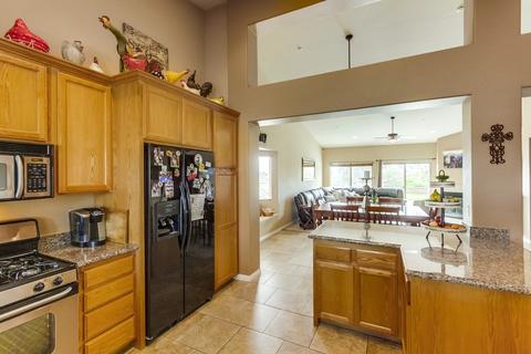 9513 Paseo De Los Castillos, Santee, CA 92071 photo 9