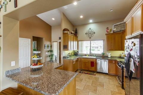 9513 Paseo De Los Castillos, Santee, CA 92071 photo 7
